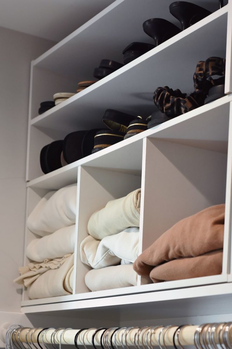 Rental Friendly Closet Hack | Getting my Sh*t Together in my New Closet